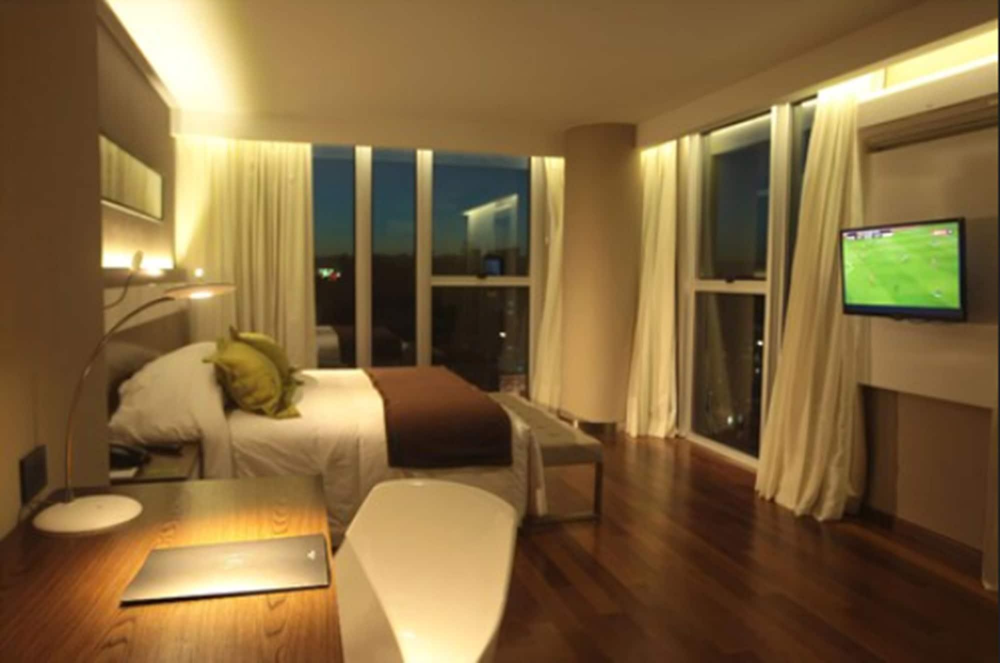 Yrigoyen 111 Hotel Córdoba Eksteriør billede