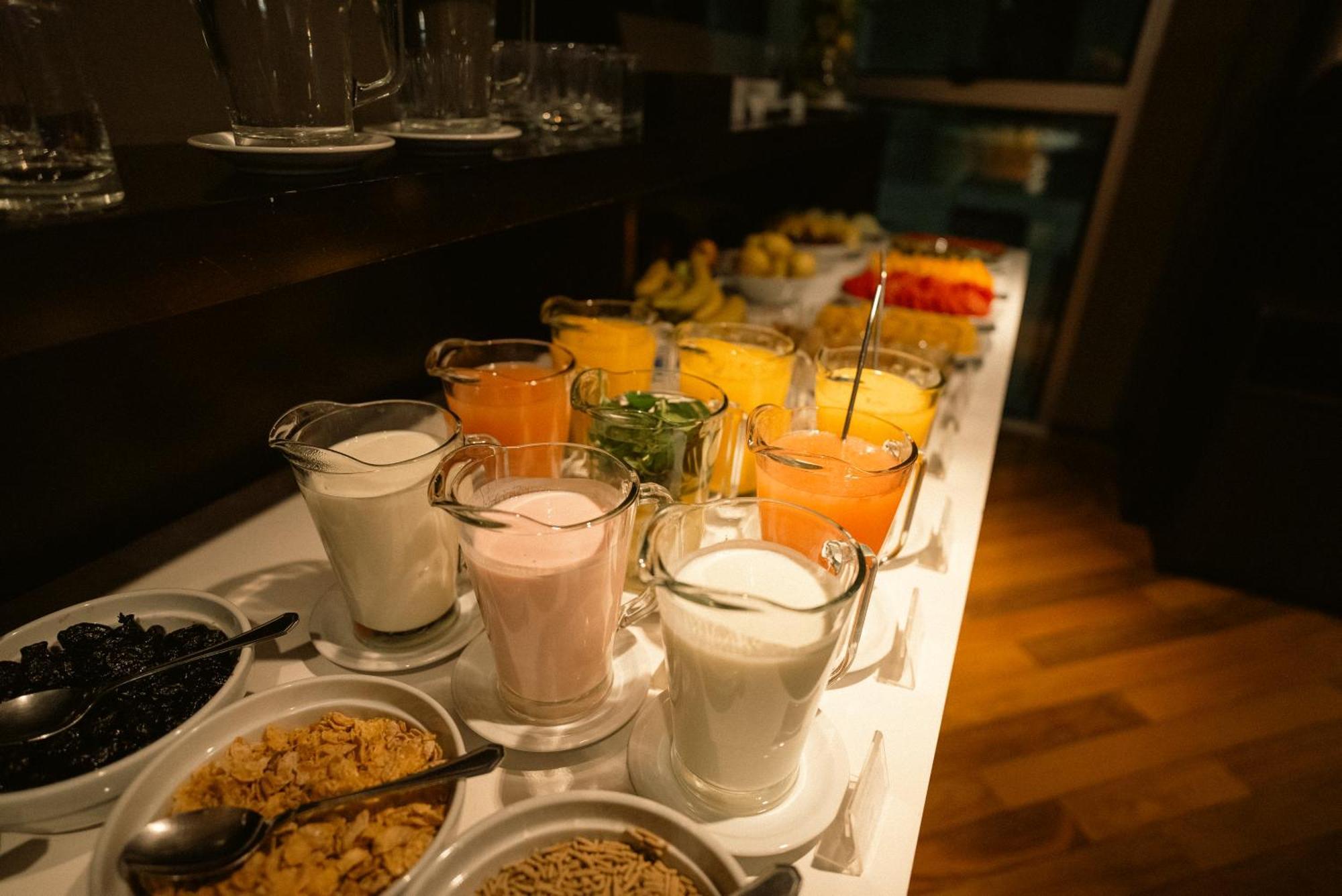 Yrigoyen 111 Hotel Córdoba Eksteriør billede